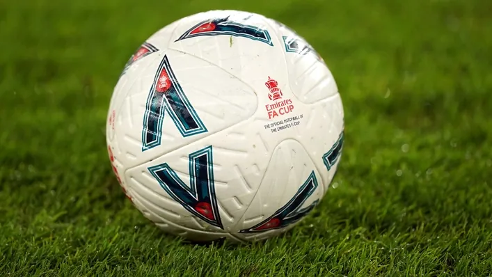 Maidstone Tỏa Sáng: Giành Vé Vòng Hai FA Cup với Chiến Thắng 2-0