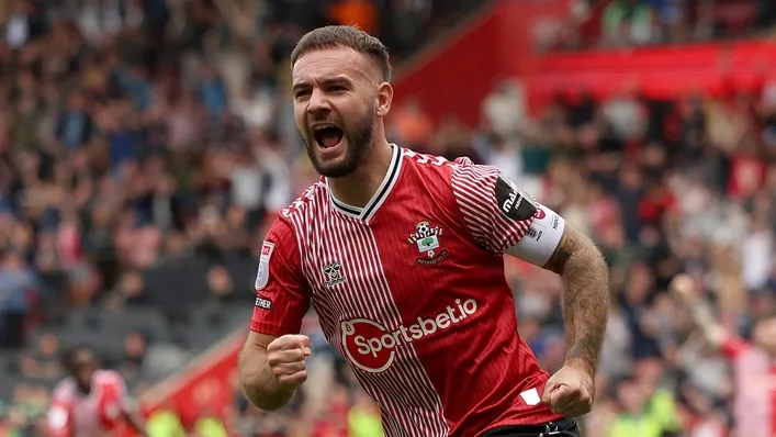 Adam Armstrong Tỏa Sáng, Southampton Đánh Bại West Brom 2-1