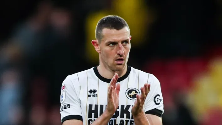 Joe Edwards Khởi Đầu Suôn Sẻ với Chiến Thắng 4-0 Trước Sheffield Wednesday