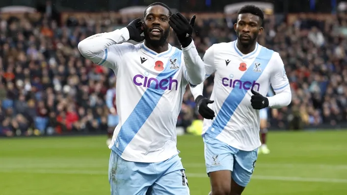 Burnley lập kỷ lục buồn với thất bại sân nhà thứ sáu liên tiếp