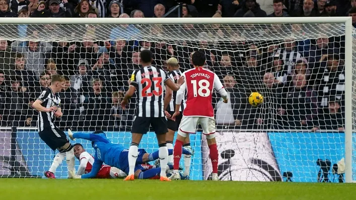 Tranh cãi VAR: Newcastle chấm dứt chuỗi bất bại của Arsenal