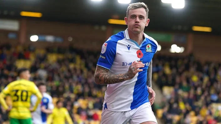 Norwich tiếp tục sa sút với thất bại 1-3 trước Blackburn