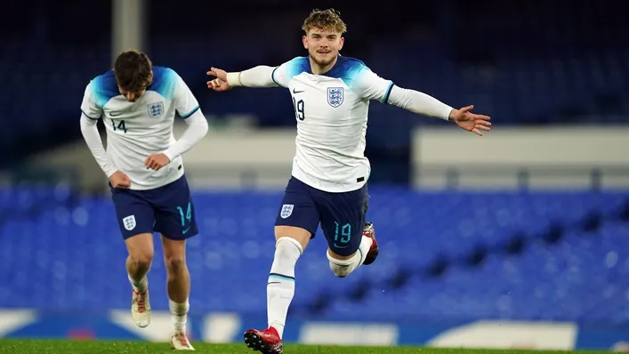 Harvey Elliott tỏa sáng, giúp U21 Anh đánh bại Bắc Ireland 3-0 tại Goodison Park