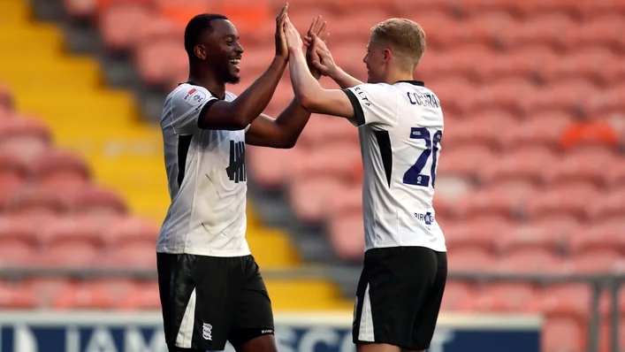 Birmingham Xô Ngã Kỷ Lục Điểm EFL Với Chiến Thắng Thuyết Phục Trước Blackpool