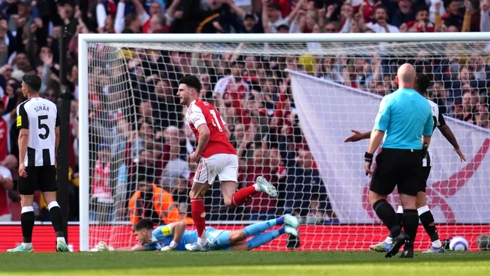 Declan Rice ghi bàn quyết định, Arsenal vượt qua Newcastle tại Emirates