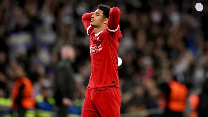 Liverpool thất bại 3-2 trước Toulouse, VAR từ chối bàn thắng mơ ước của Quansah