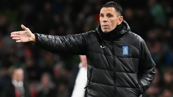 Gus Poyet mở ra khả năng trở thành HLV Ireland giữa tương lai không chắc chắn với Hy Lạp
