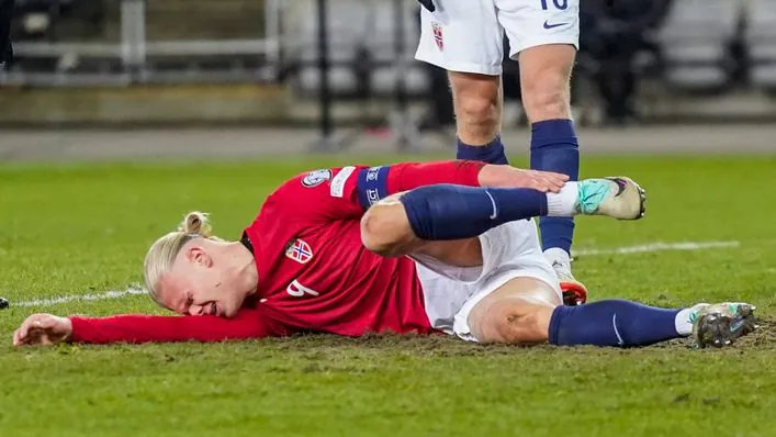 Haaland vắng mặt trận gặp Scotland vì chấn thương chân