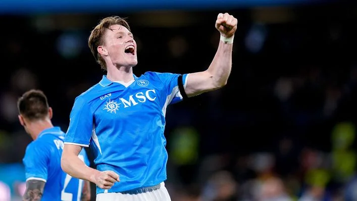 Scott McTominay: Ngôi sao tỏa sáng giúp Napoli gần chạm tới Scudetto thứ tư