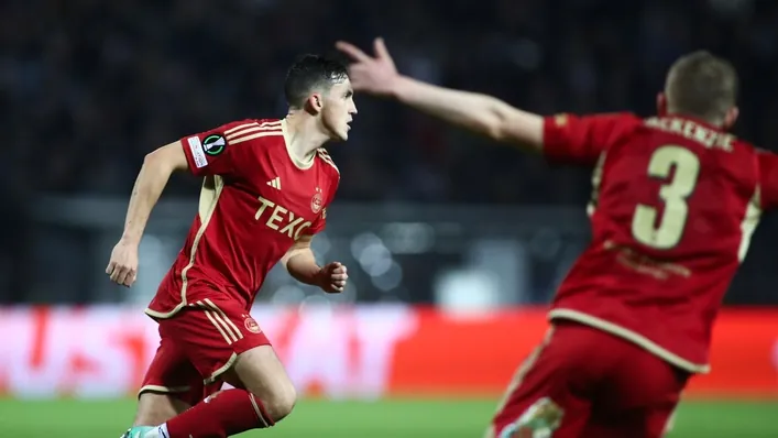 Jamie McGrath giúp Aberdeen giành điểm quý giá trước PAOK nhưng không đủ để đi tiếp
